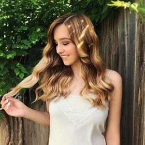 Meet your Posher, Jade